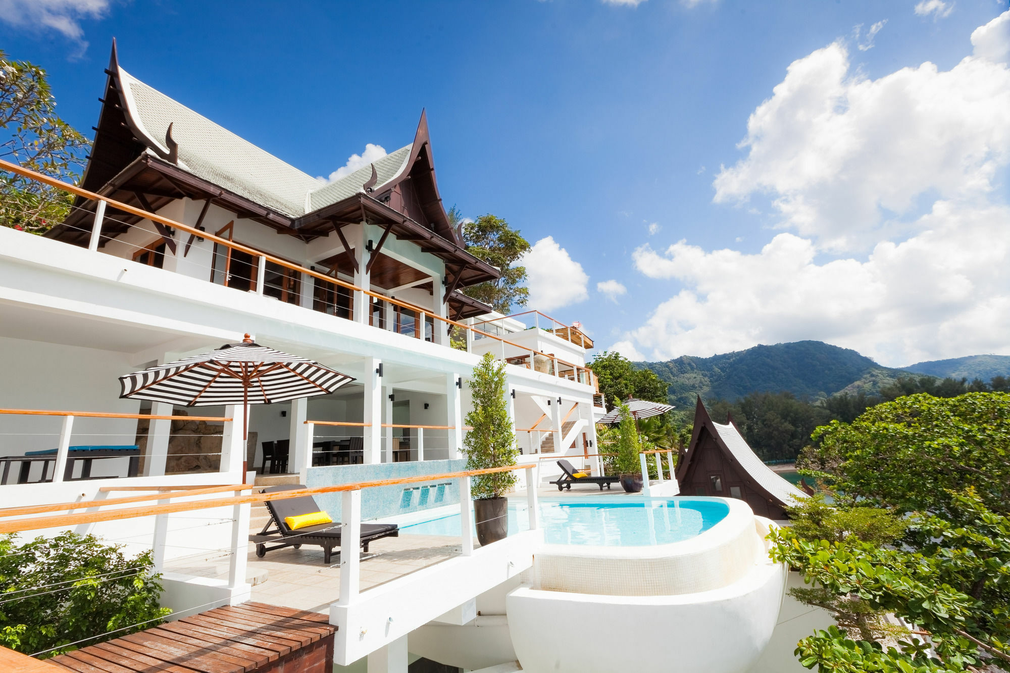 Villa Nevaeh Pantai Kamala Luaran gambar