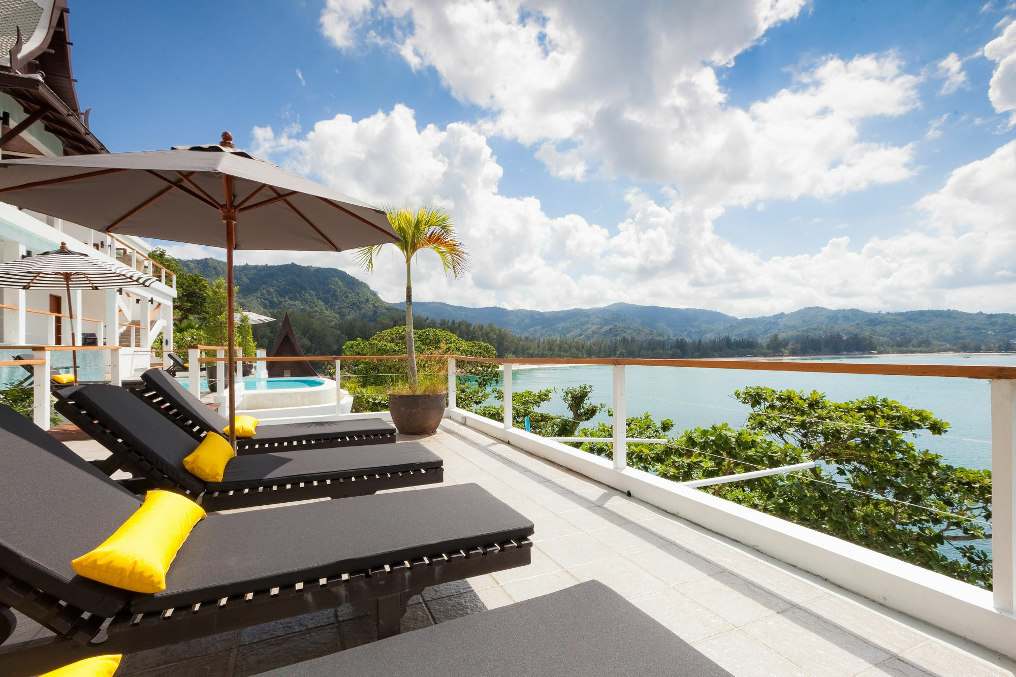 Villa Nevaeh Pantai Kamala Luaran gambar